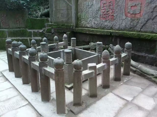 몽정산