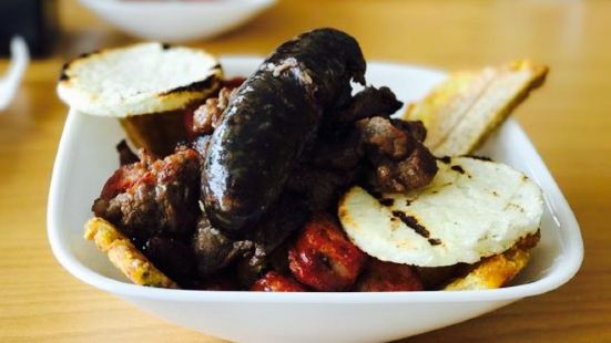 Fire Pit Wings And Burgers Reviews Food Drinks In North