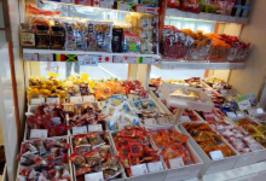 来伊份(益乐路店)购物图片