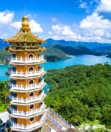6D5N • Taipei + Yangmingshan + Sun Moon Lake + Alishan + Lukang Old Street