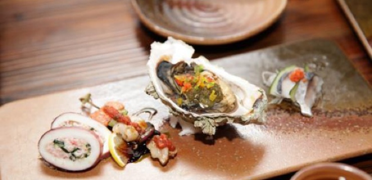 Hana Dining Sake Bar餐厅图片