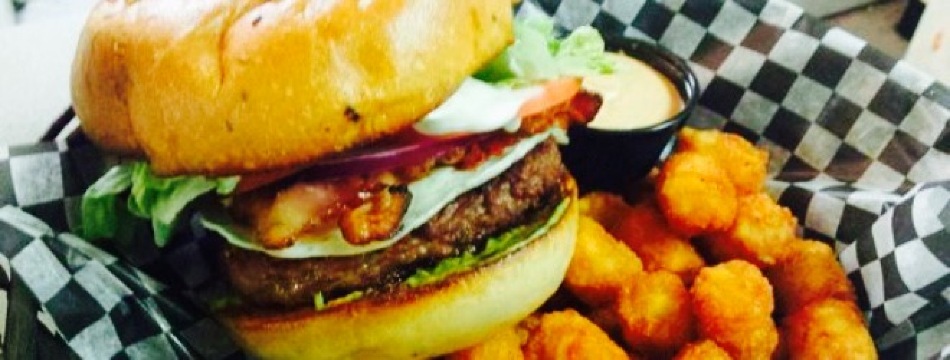 Strikers Bar & Grill