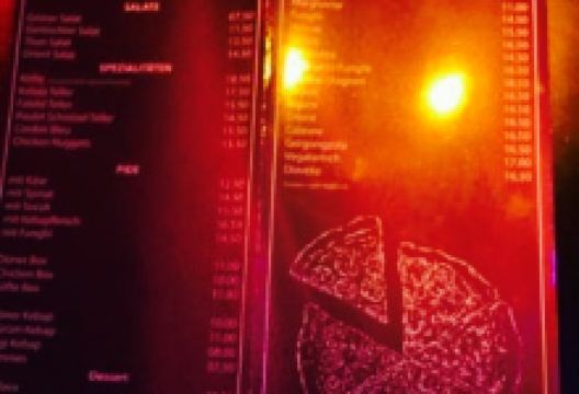 Orient Cafe & Restaurant美食图片