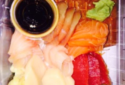 Silver Spoon Thai & Sushi美食图片
