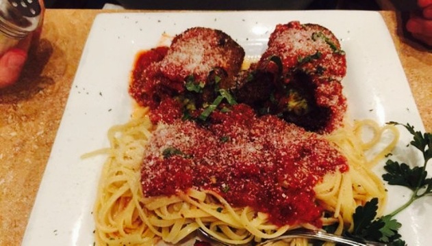 A J Tomaiolo Restaurant餐厅图片