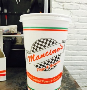 Mancino's Pizza And Grinders餐厅图片