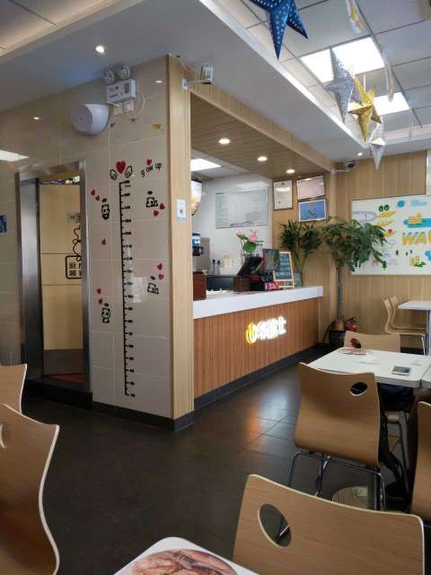 华莱士·全鸡汉堡(海龙店)餐厅图片