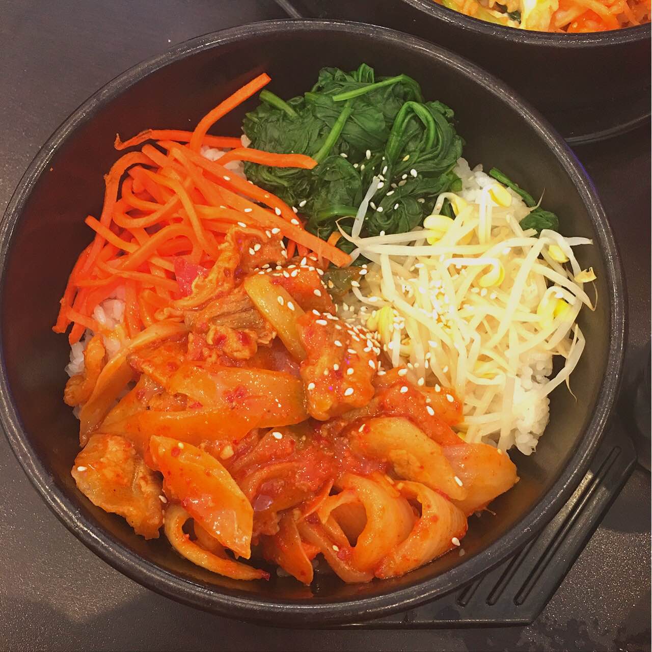 真善石锅拌饭(世茂店)