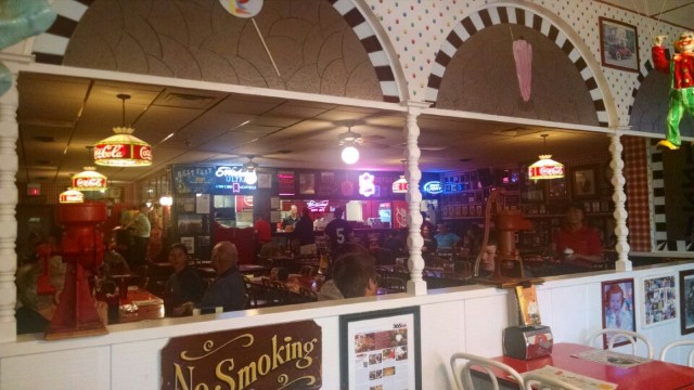 Happy Joe's Pizza & Ice Cream Parlor餐厅图片