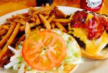 Hitch'N'Post美食图片