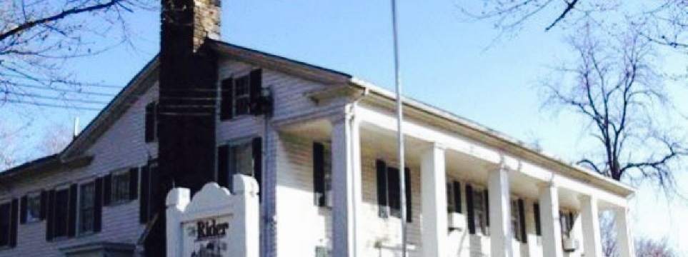 Mistress Suzanne's at Rider's Inn