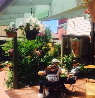 Lunada Garden Bistro