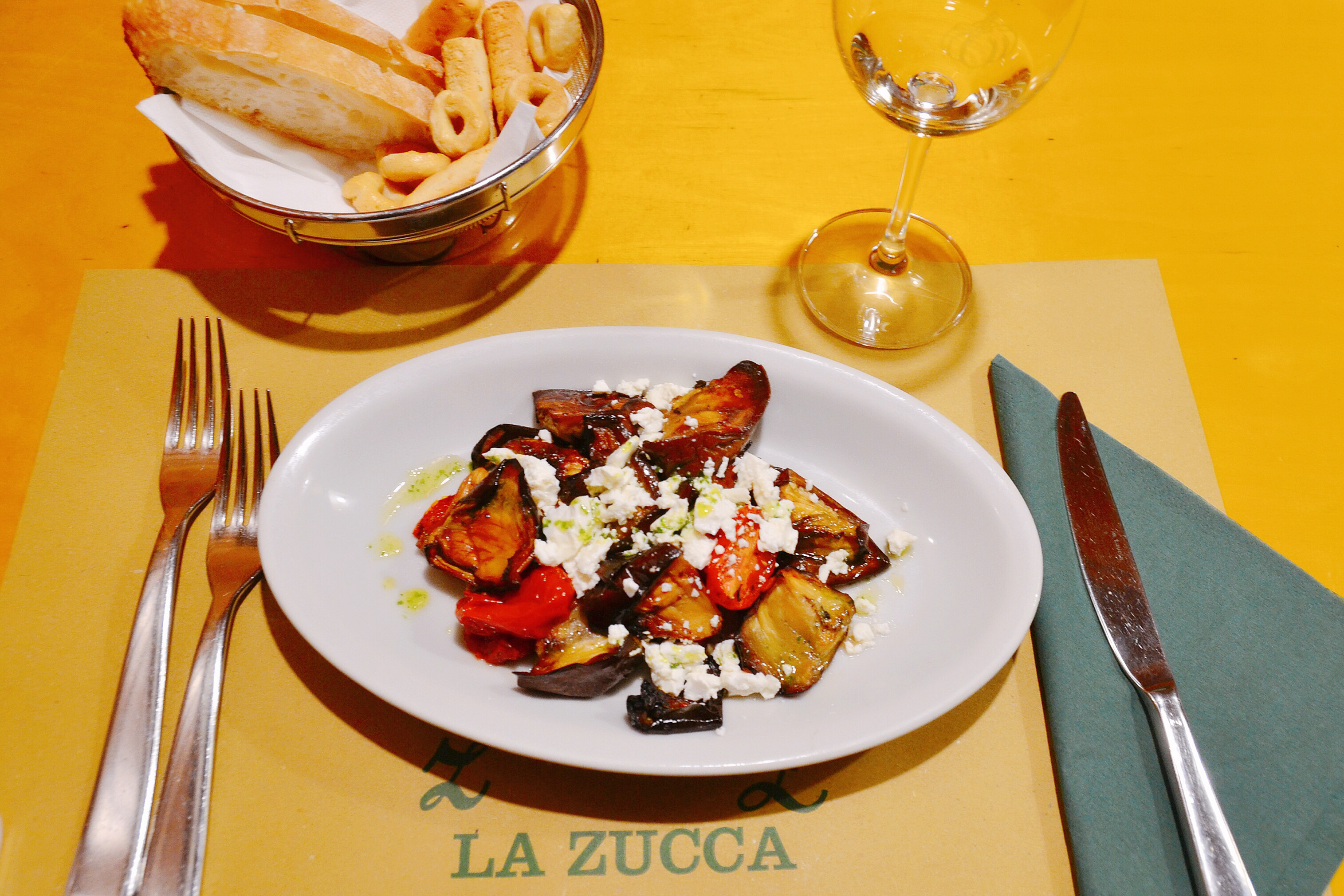 祖卡饭店餐厅图片