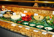 Cloud 9 Restaurant at the Senator Inn & Spa美食图片