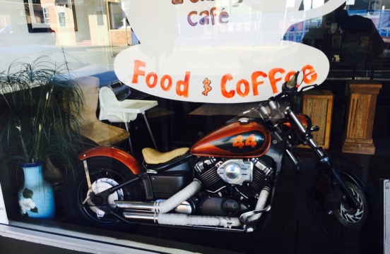 A Classy Cafe & Espresso Bar