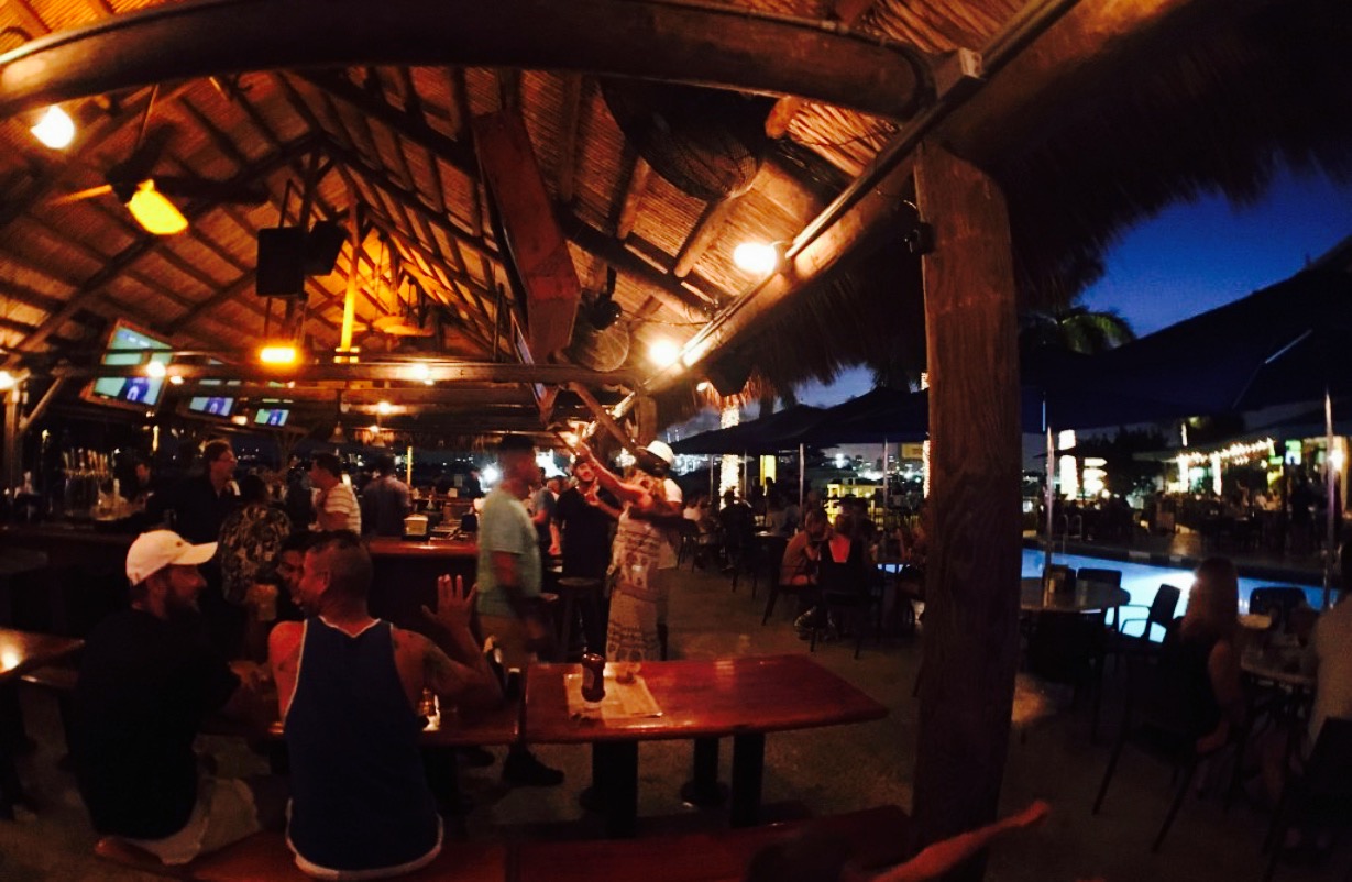 Monty's Sunset - South Beach餐厅图片