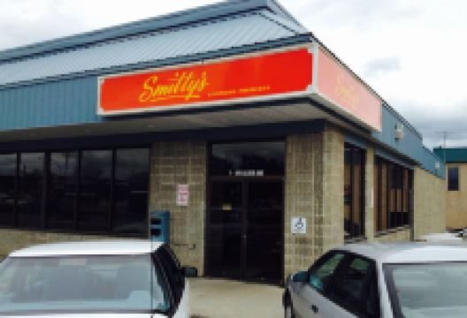 Smitty's 100 Mile House美食图片