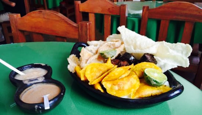 Restaurante Tipico Los Quingos餐厅图片