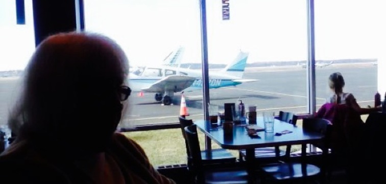 Pat O'Malley's Jet Room Restaurant餐厅图片