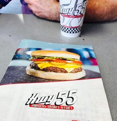 Hwy 55 Burgers Shakes & Fries餐厅图片