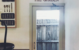 Red Door Cafe