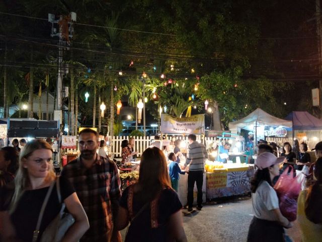 Chiang Mai Sunday Walking Street