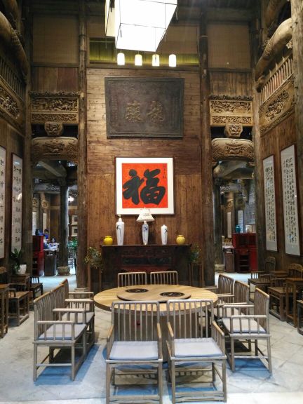 聚龙堂肉饼鸡餐厅图片