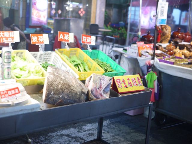 Liuhe Night Market