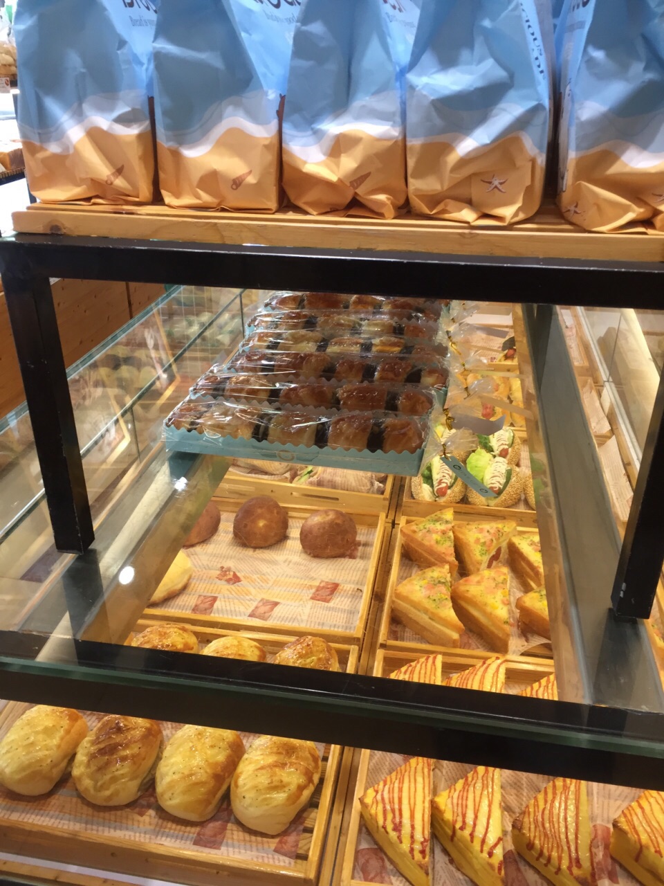 雅芳蛋糕(岁宝店)