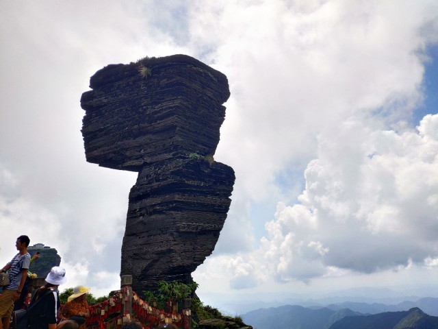 走遍大地神州，醉美多彩贵州   之铜仁梵净山