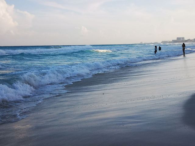 Playa Chac Mool