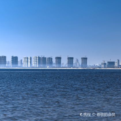 沈阳+盘锦+葫芦岛+东戴河+山海关+大连9日8晚私家团