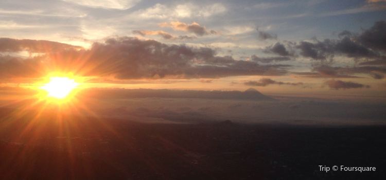 Wisata Paralayang Travel Guidebook Must Visit Attractions