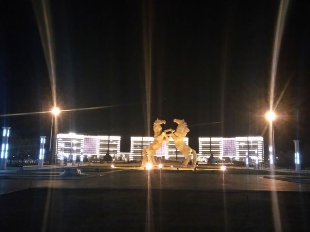 太阳广场旅行图片 4