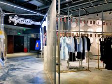 淮海路-上海-fly_me_to_the_moon