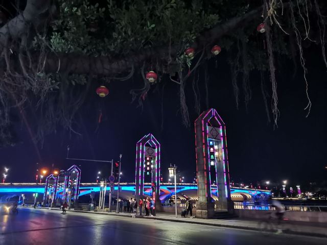 解放桥旅行图片 4