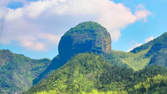 飯甑山