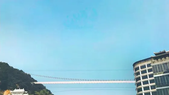 龍門水都玻璃橋