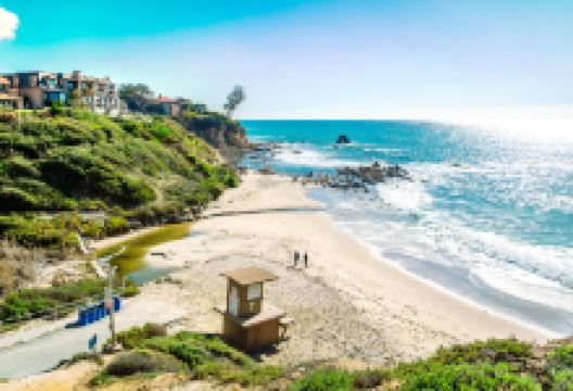 Little Cornona Beach景点图片