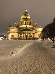 圣以撒大教堂-圣彼得堡-旅途—_