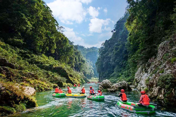来猛洞河漂流,还您清凉一夏