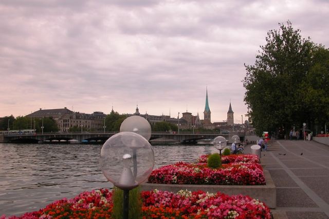 Flohmarkt Burkliplatz