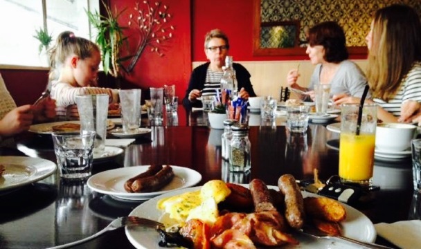 Sevantis Restaurant & Cafe