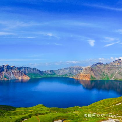 大连+旅顺口区+丹东+长白山6日5晚拼小团