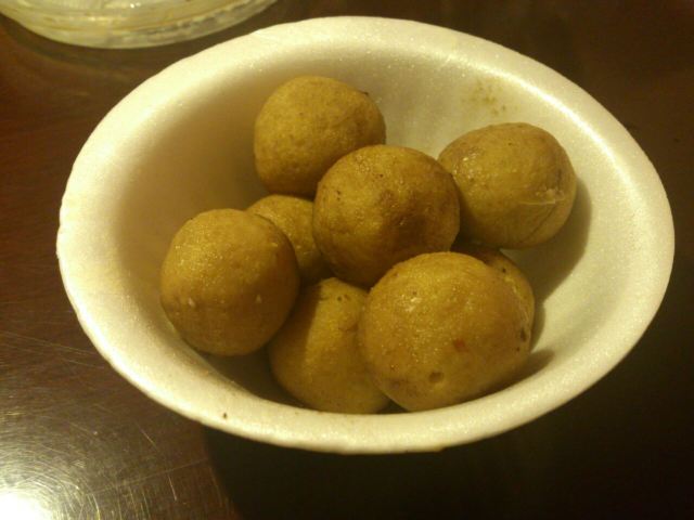 LinLin NiuZa (Shi Fu JiaRi)
