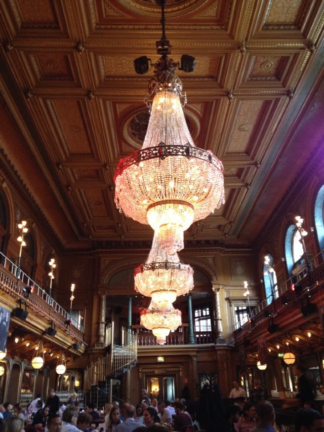 Berns Asiatiska
