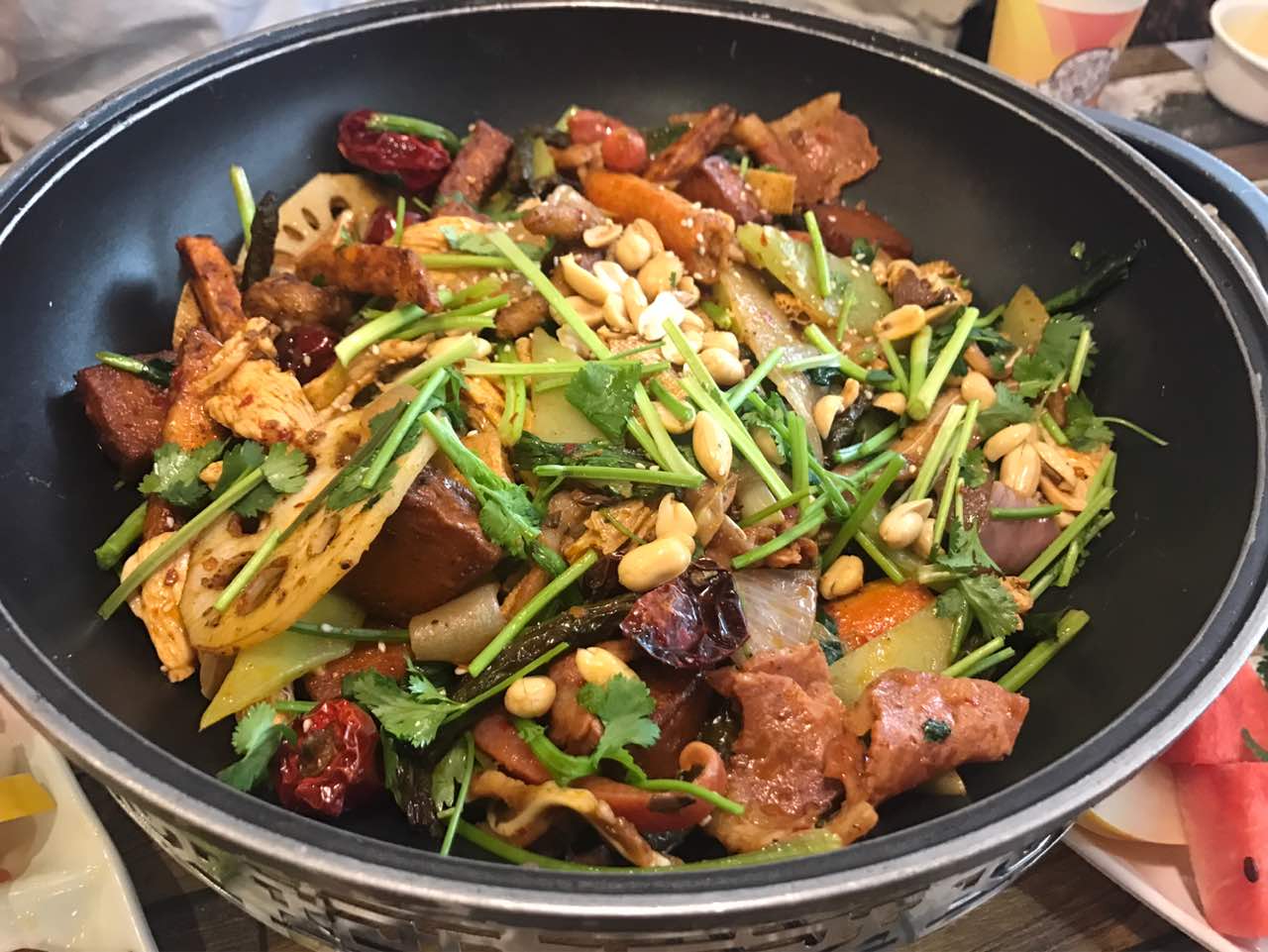 拿渡麻辣香锅(万向城店)