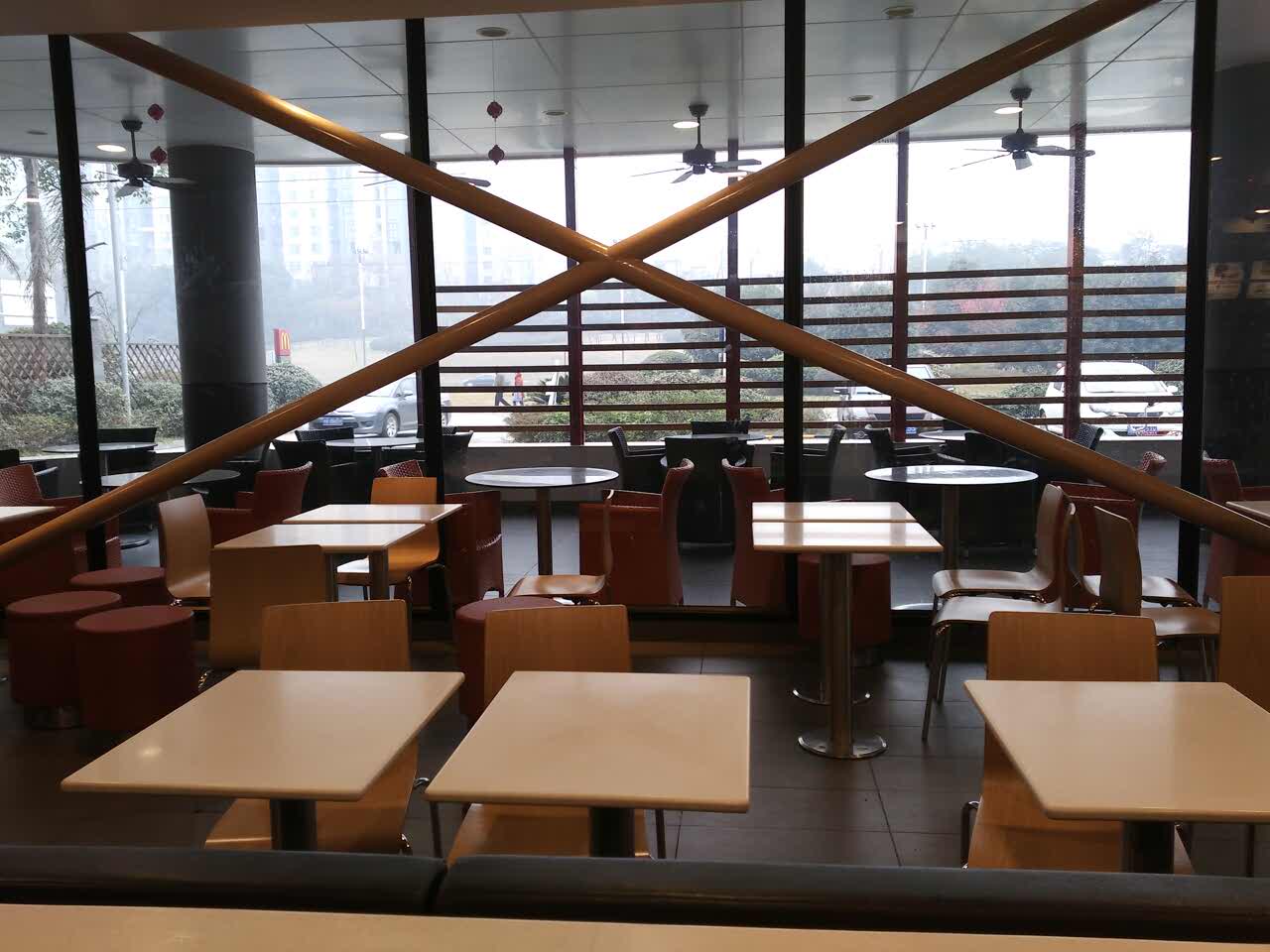 麦当劳(银河博美得来速店)