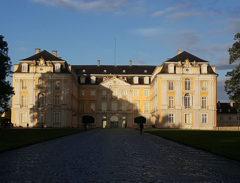 Schloss Augustusburg Travel Guidebook Must Visit Attractions In