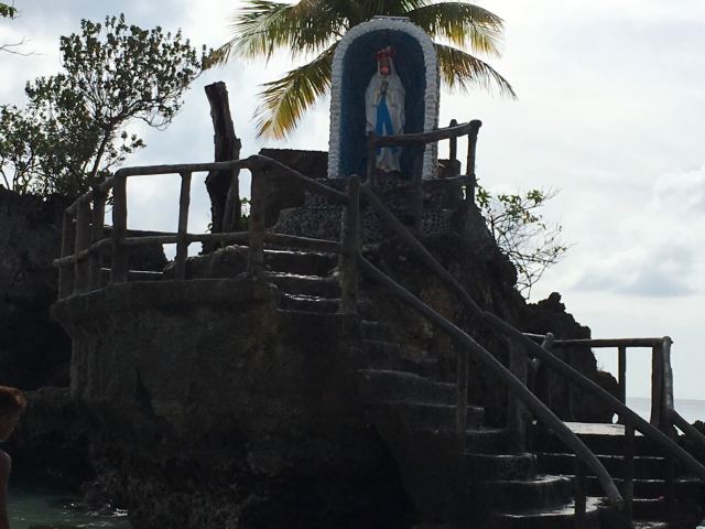 Willy's Rock Formation